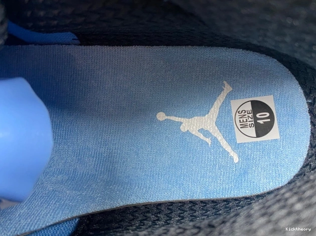 Kicktheory Flight Gift 717602-900 (11 Ultimate 29) Jordan of 0820